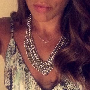 3/$15✨Silver multi chain necklace!